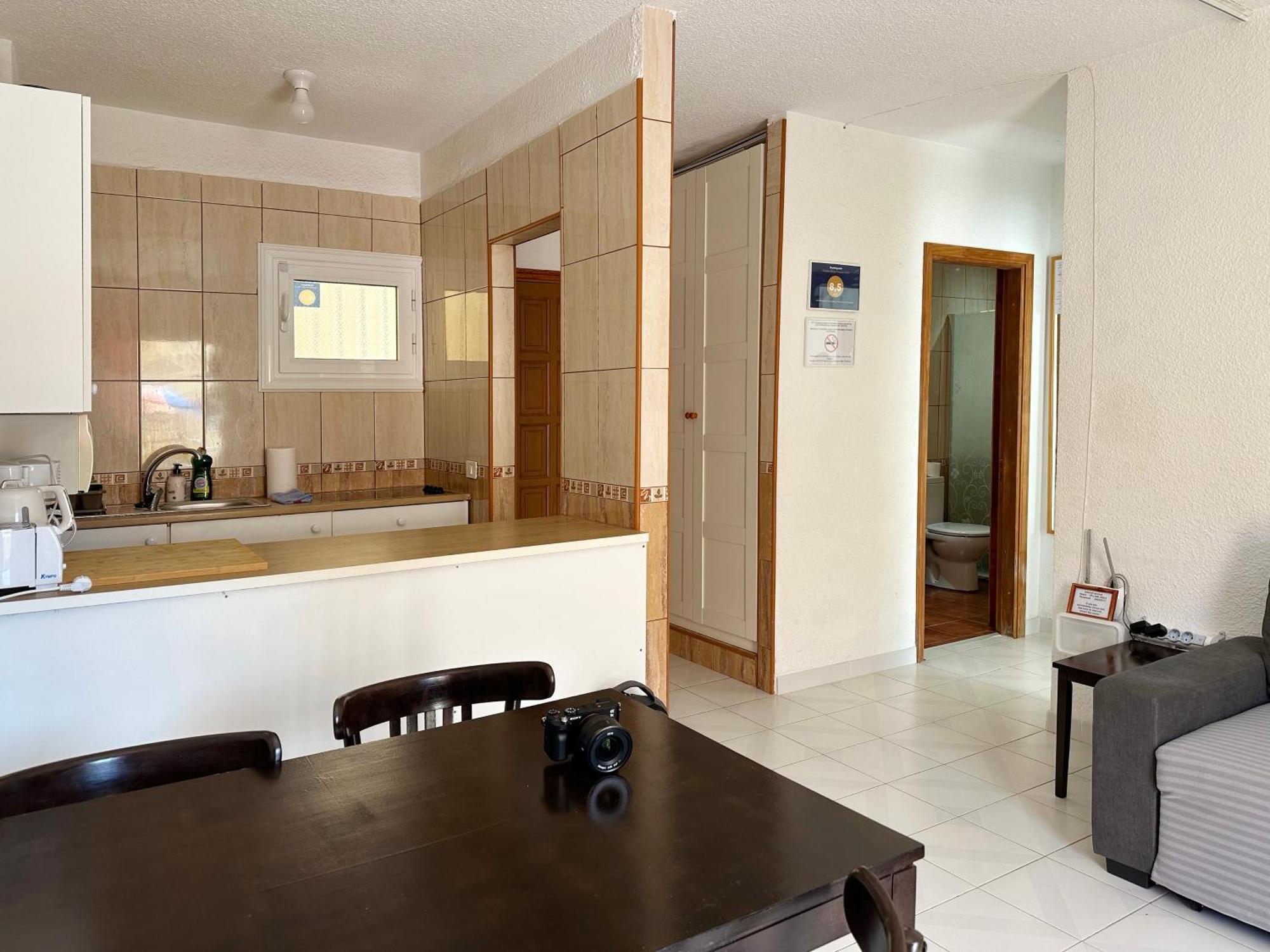 Apartments In Los Cristianos, Tenerife, Canary Islands 洛斯克里斯蒂亚诺斯 外观 照片