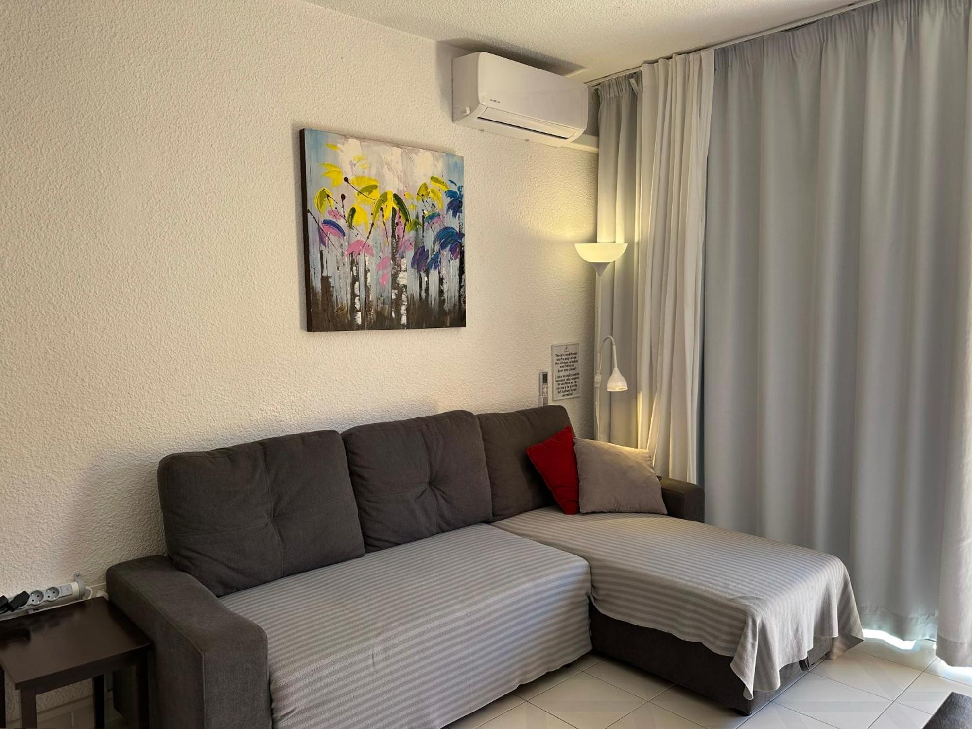 Apartments In Los Cristianos, Tenerife, Canary Islands 洛斯克里斯蒂亚诺斯 外观 照片